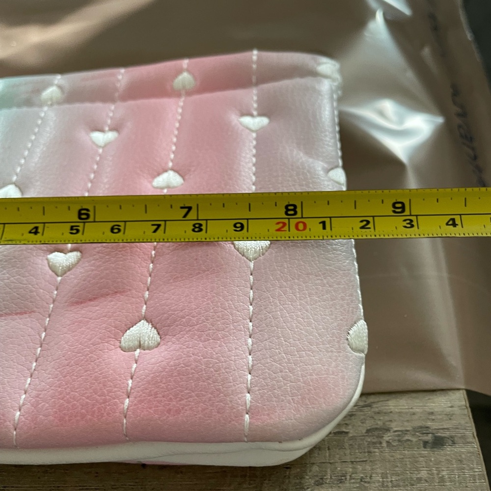 Luv Betsey by Betsey Johnson Ombre Pastel Quilted zip top Wristlet Bag pouch - Picture 9 of 10